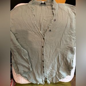Jade green waffle material button down. Ultra soft